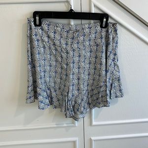 Maeve size 4 silk shorts